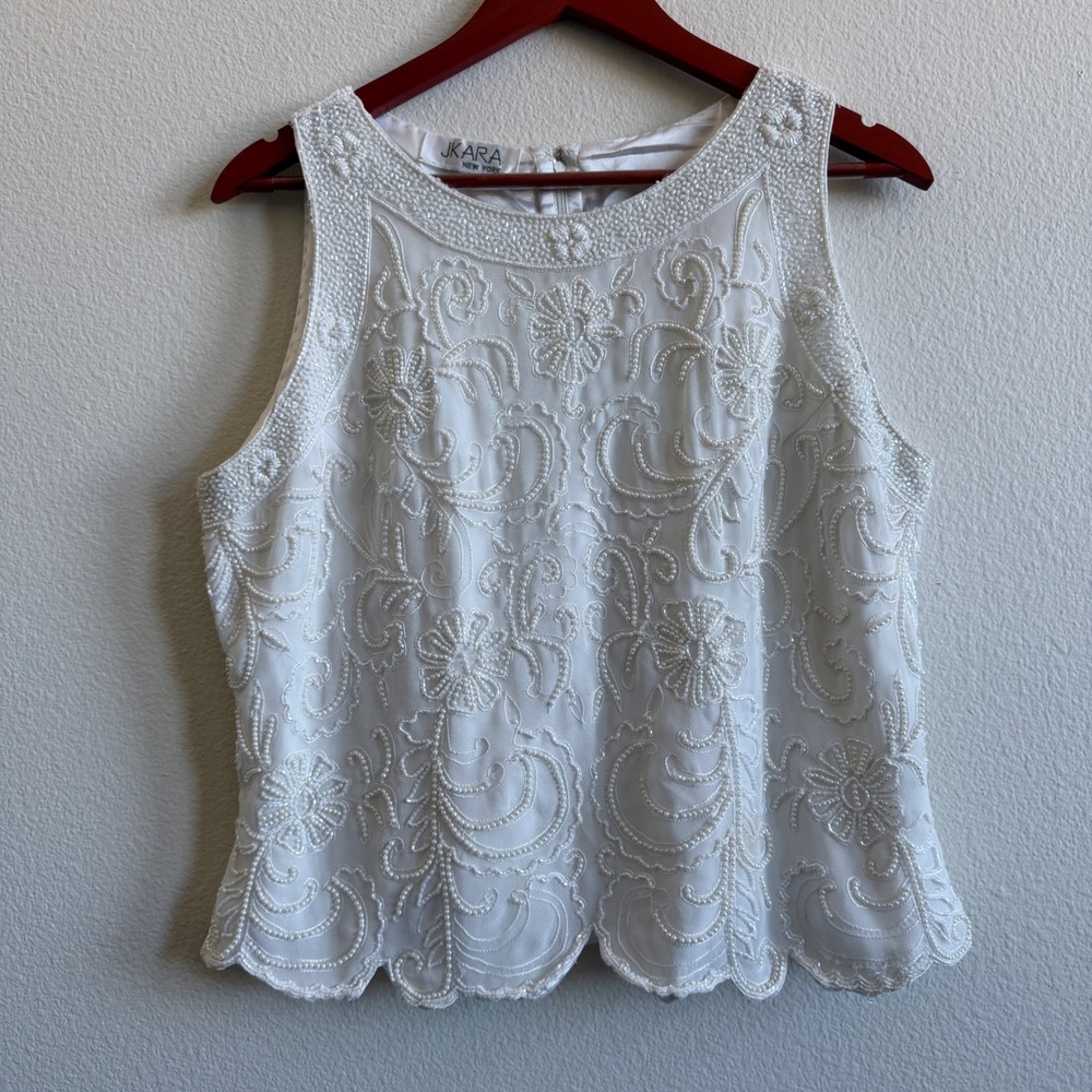 J Kara New York White Beaded Floral Sleeveless Formal Blouse Scalloped Hem Top